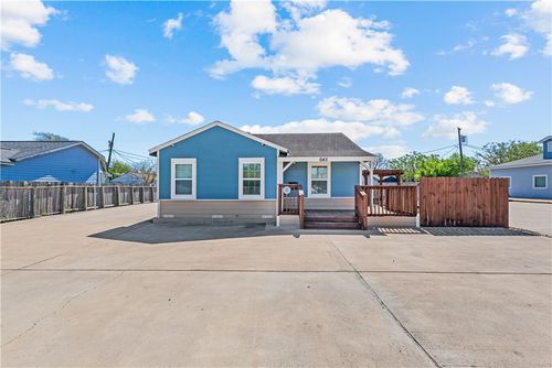 645 Everhart Rd, Corpus Christi, TX, 78411-1903 | Card Image