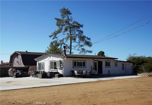 10205 Taylor Dr, Beaumont, CA, 92223 | Card Image