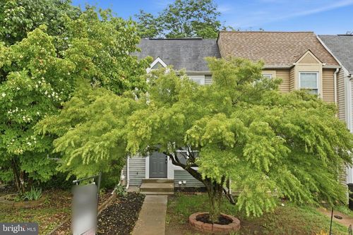 15387 Gatehouse Ter, WOODBRIDGE, VA, 22191-4131 | Card Image