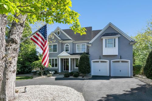 83 Silver Bay Rd, Toms River, NJ, 08753-8116 | Card Image