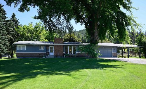 911 Greers Ferry Rd, Libby, MT, 59923-9355 | Card Image