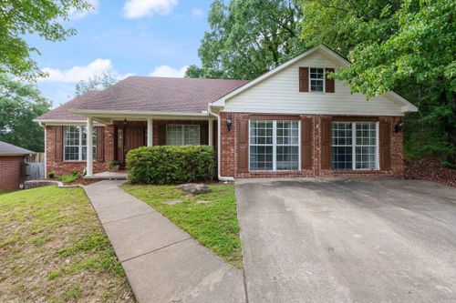 2555 Remington Rd, Conway, AR, 72032-2566 | Card Image