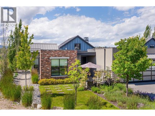 342 Grange Dr, Vernon, BC, V1H2M1 | Card Image