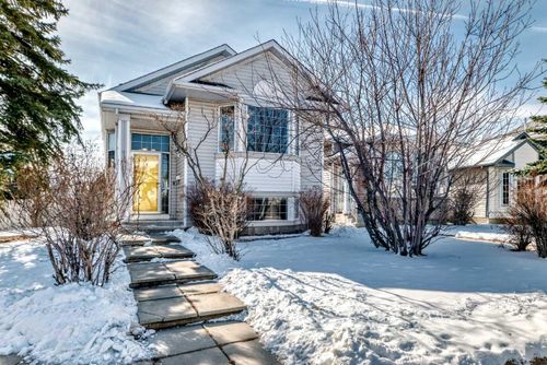 7109 Laguna Way Ne, Calgary, AB, T1Y7A7 | Card Image