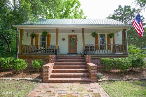 615 E Main St, Aberdeen, NC, 28315-3524 | Card Image