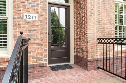 1211 Riverscall Ln, Atlanta, GA, 30339-2984 | Card Image