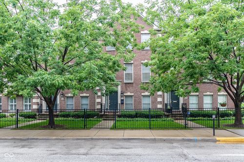 222 New Jersey St, Indianapolis, IN, 46204-2111 | Card Image