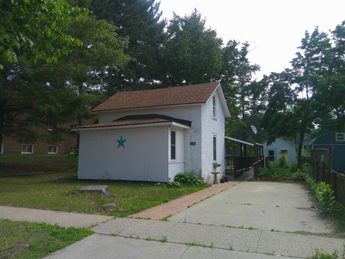 156 S Grant St, Adams, WI, 53910-9485 | Card Image
