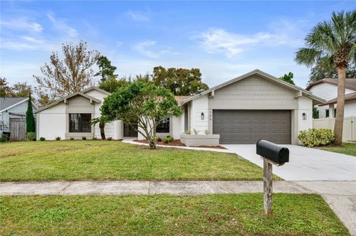 705 Boysenberry Ct, WINTER SPRINGS, FL, 32708-4922 | Card Image