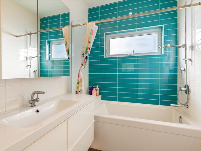 2258 Windsail Pl, House other with 5 bedrooms, 5 bathrooms and 7 parking in Squamish BC | Image 22