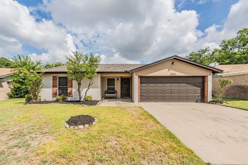 6245 Stardust Dr S, Watauga, TX, 76148-3235 | Card Image