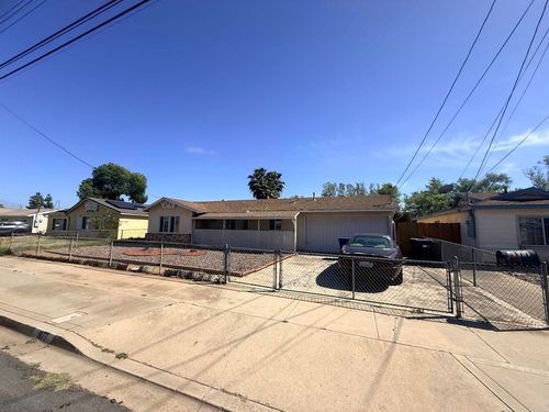 9177 Gorge Ave, Santee, CA, 92071-2944 | Card Image