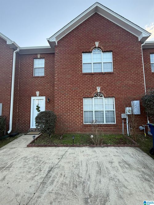 644 Treymoor Lake Cir, ALABASTER, AL, 35007-3169 | Card Image