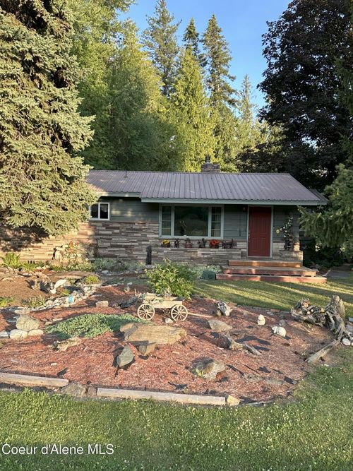 203 3rd St, Dover, ID, 83825-6007 | Card Image