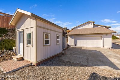 She-shed & 2 car garage Shed | Image 2