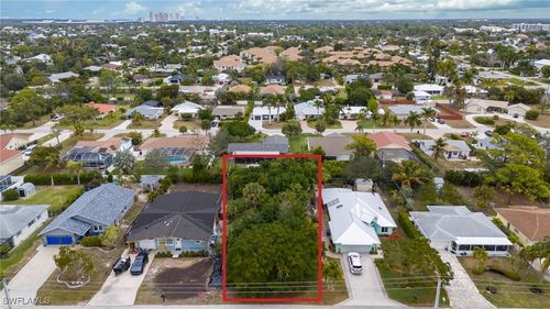 63 9th St, BONITA SPRINGS, FL, 34134-7422 | Card Image