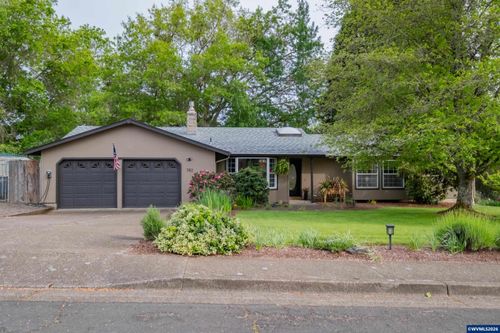 782 Nw Deer Pl, Corvallis, OR, 97330-3715 | Card Image