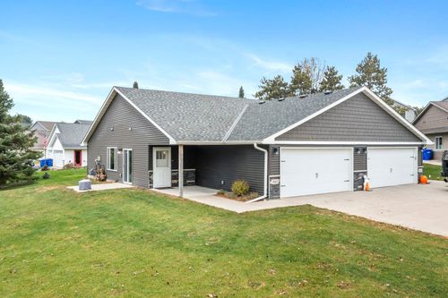441 White Pine Ln, Somerset, WI, 54025-9062 | Card Image