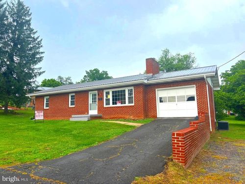 233 Judy St, Petersburg, WV, 26847-1511 | Card Image