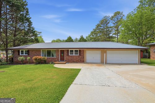 1226 Skyline Dr, Toccoa, GA, 30577-5976 | Card Image