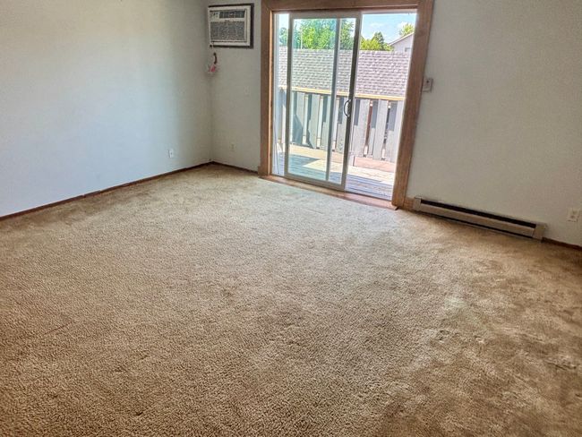 APT-203 - 1712 Creek Rd, Condo with 2 bedrooms, 1 bathrooms and null parking in West Bend WI | Image 13