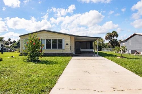 2425 Zoysia Ln, North Fort Myers, FL, 33917-2412 | Card Image