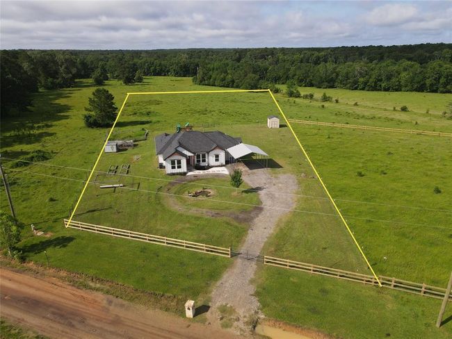 1310 Denson Allen Rd, House other with 4 bedrooms, 3 bathrooms and 4 parking in Coldspring TX | Image 35