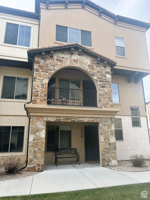 5516 W Florence Ln, Highland, UT, 84003-2895 | Card Image