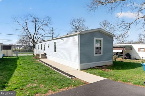 3 William Penn Ln, WEST GROVE, PA, 19390-9129 | Card Image