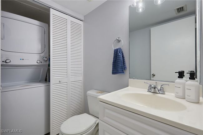 APT-2 - 3297 Royal Canadian Trce, Condo with 2 bedrooms, 2 bathrooms and null parking in Fort Myers FL | Image 13