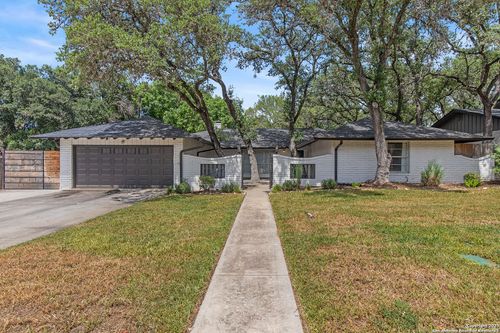 619 Patricia, San Antonio, TX, 78216-3569 | Card Image