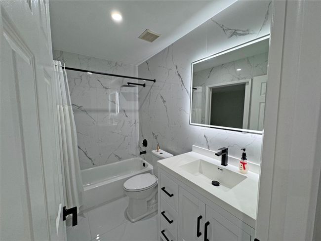 APT-207 - 3111 Clint Moore Rd, Condo with 2 bedrooms, 2 bathrooms and null parking in Boca Raton FL | Image 19