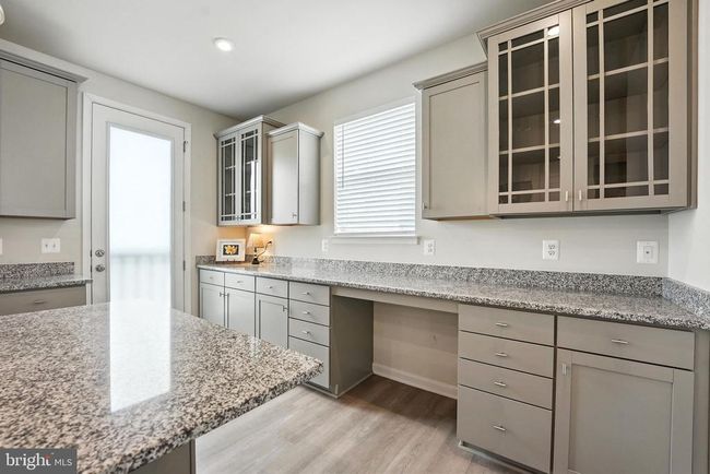 18286 Summit Pointe Dr, Townhouse with 3 bedrooms, 4 bathrooms and null parking in TRIANGLE VA | Image 15