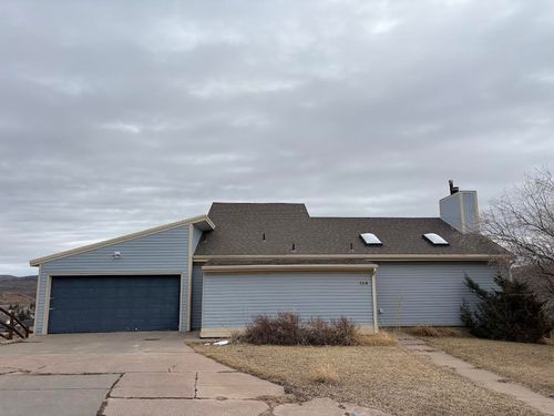110 Grand View Cir, Evanston, WY, 82930-4798 | Card Image