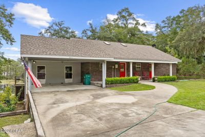 3915 Country Club Boulevard, House other with 4 bedrooms, 2 bathrooms and null parking in Chipley FL | Image 3