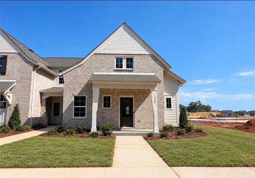 256-1747 Woodland Pines Ln, AUBURN, AL, 36830-2002 | Card Image