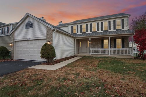 1867 Lake Shore Dr, Romeoville, IL, 60446-3944 | Card Image