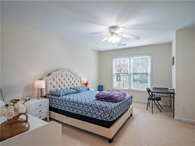 10910 Chatburn Way, House other with 5 bedrooms, 3 bathrooms and null parking in Johns Creek GA | Image 19