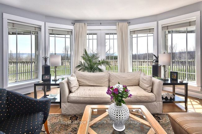 807035 25th Side Road, House other with 4 bedrooms, 3 bathrooms and 6 parking in Grey Highlands ON | Image 12