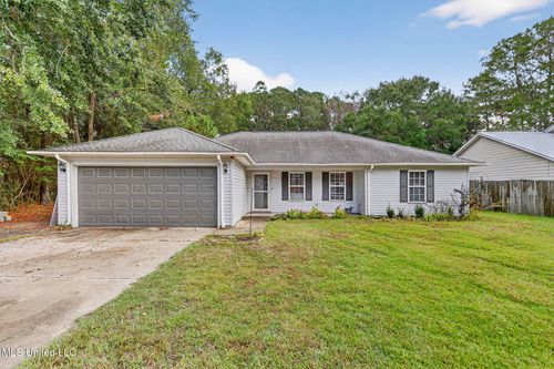 1026 Ash St, Ocean Springs, MS, 39564-9016 | Card Image