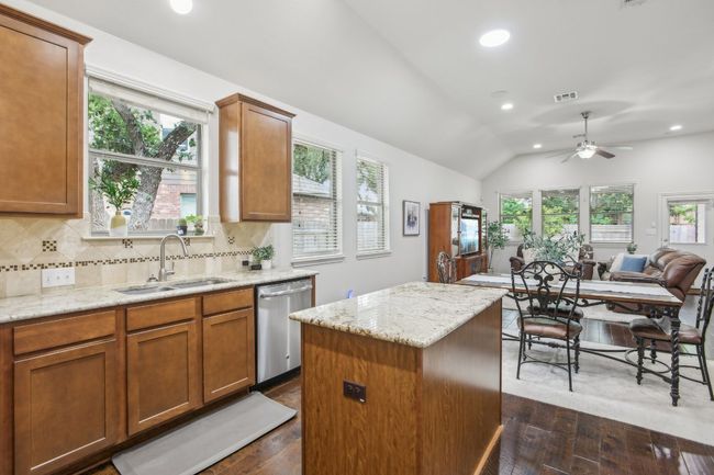 2228 Hilltop Climb Dr, House other with 4 bedrooms, 2 bathrooms and 4 parking in Leander TX | Image 12