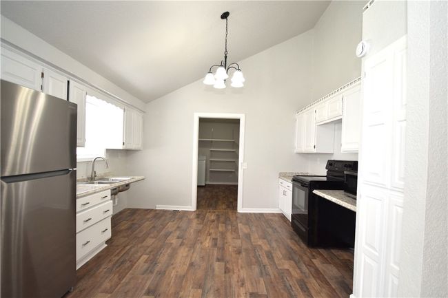 196 Western Heights Cir, House other with 3 bedrooms, 2 bathrooms and null parking in Centerton AR | Image 4