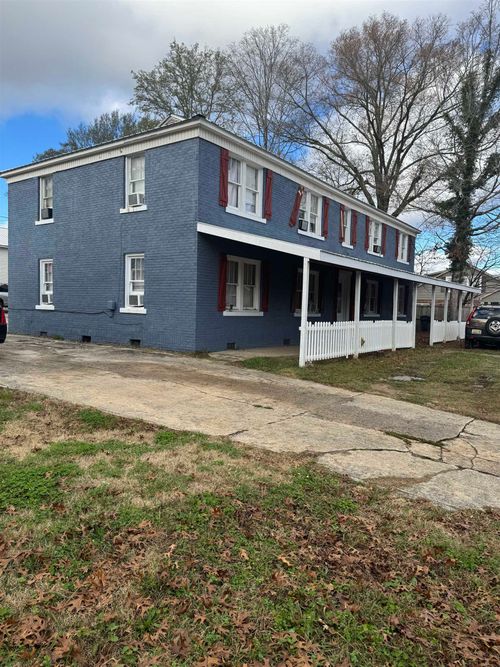 719 Jackson Ave N, Russellville, AL, 35653-1623 | Card Image