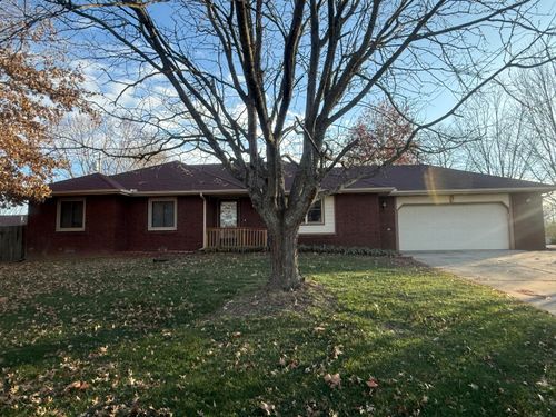 1200 E Rainey St, Ozark, MO, 65721-8829 | Card Image