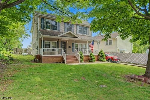10 Reaville Ct, Parsippany, NJ, 07054-3638 | Card Image
