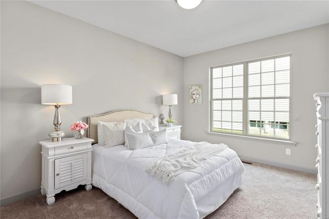Photo representation of a similar home. Some features shown may be optional. | Image 12