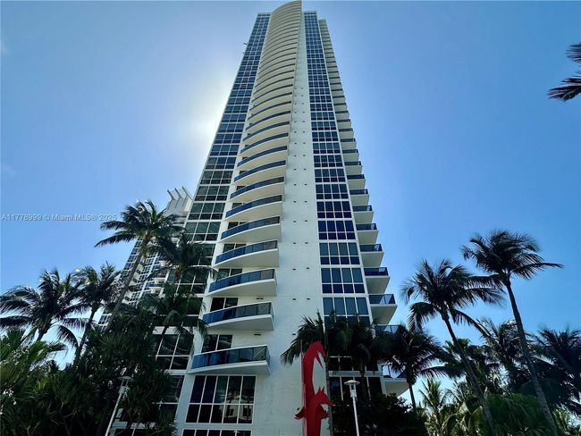 STE-4M - 400 Alton Rd, Condo with 1 bedrooms, 2 bathrooms and null parking in Miami Beach FL | Image 77