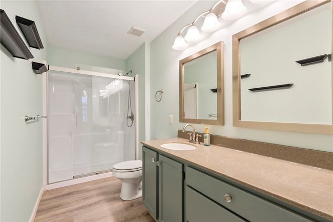 927 Castlegate Cir, House other with 3 bedrooms, 3 bathrooms and 2 parking in Greensburg PA | Image 12