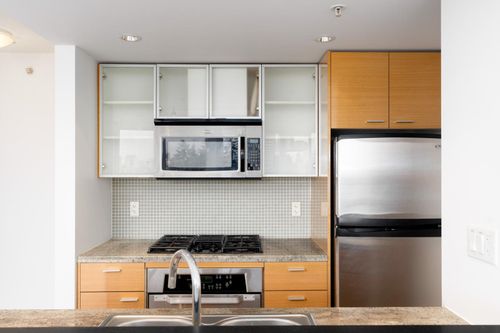 701-33 Smithe St, Vancouver, BC, V6B0B5 | Card Image