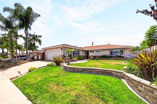 12015 Tigrina, Whittier, CA, 90604 | Card Image